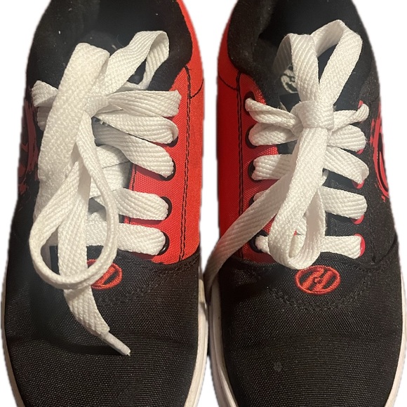 Kids Heelys - Picture 3 of 9